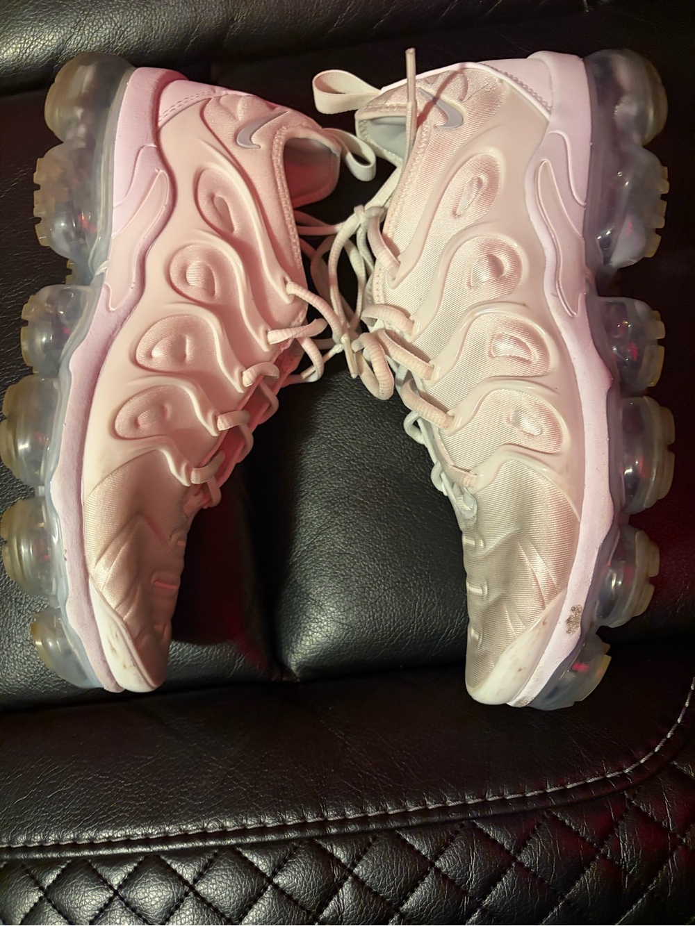 Nike white men’s Air Bubble Sole Running Sneakers
